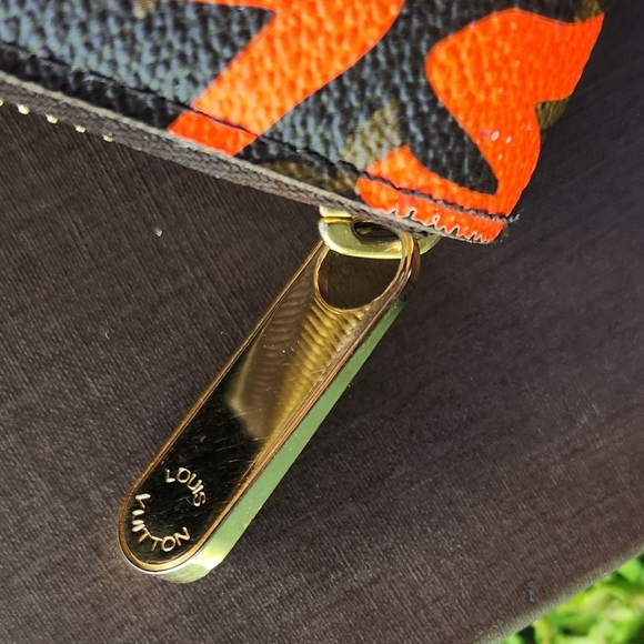 LOUIS VUITTON x STEPHEN SPROUSE Grafitti Zippy Zip Ltd Ed Hand Carry Wallet NWOT - Picture 8 of 16